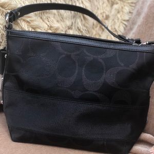COACH BLACK BAG/PURSE